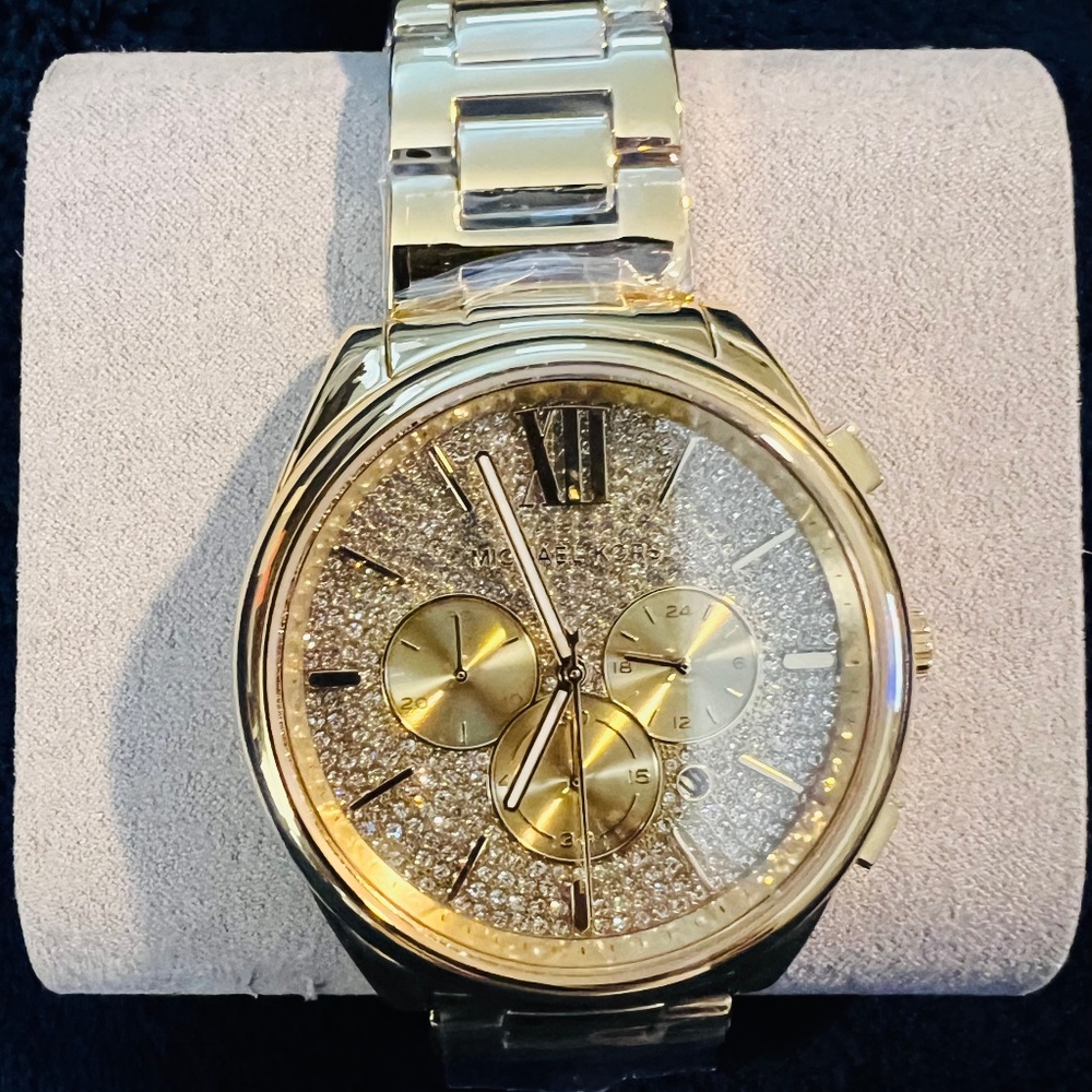 MK Gold tone men’s wristwatch